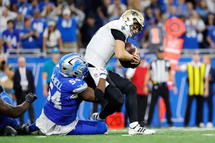 Defense helps Cincy win
